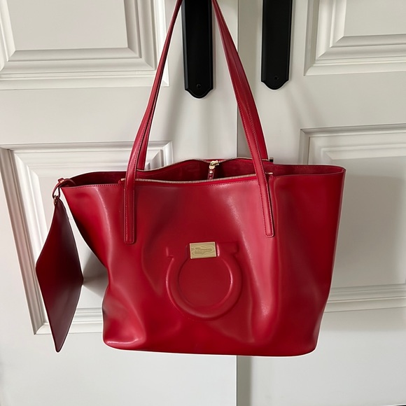 Salvatore Ferragamo|TOTEBAGS (214969 765629) Salvatore Ferragamo | Bags | Salvatore Ferragamo Tote | Poshmark